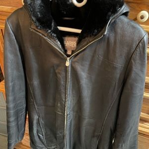 Wilson’s leather coat size L in woman’s